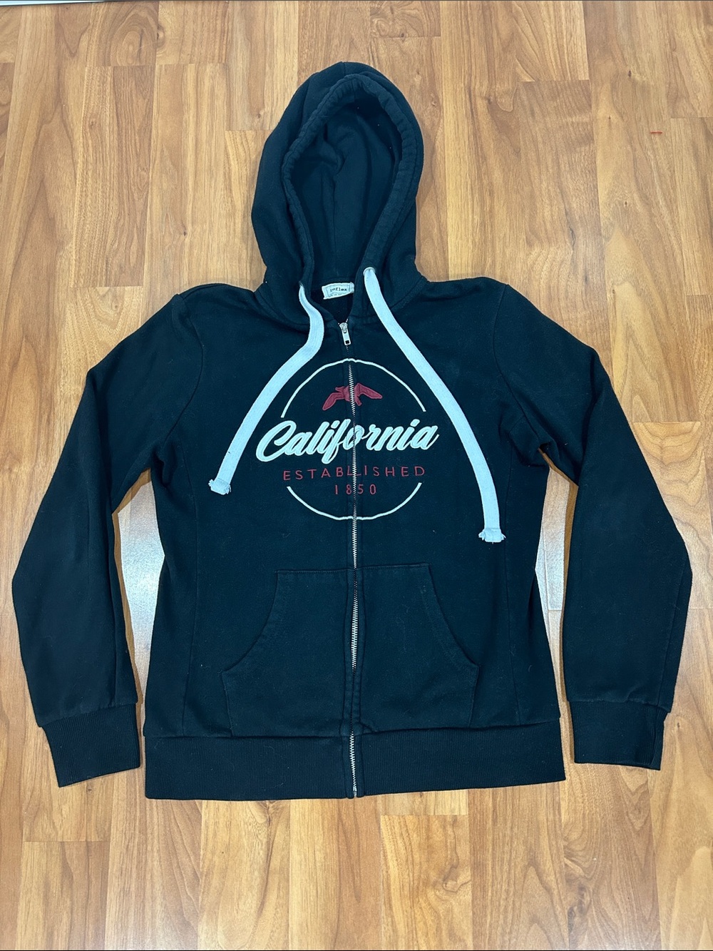 Reflex Black Zip-Up Hoodie with California Graphic
